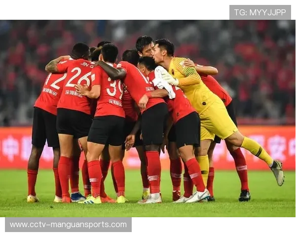 雅克松破门得分，拜仁5-2领先弗赖堡